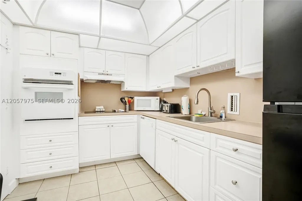4001 S Ocean Drive Hollywood FL 33019