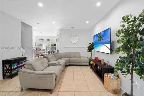 8897 SW 225th Street Cutler Bay FL 33190