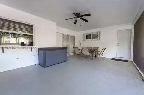 740 Ridgewood Lane Plantation FL 33317