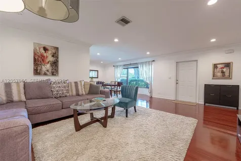740 Ridgewood Lane Plantation FL 33317
