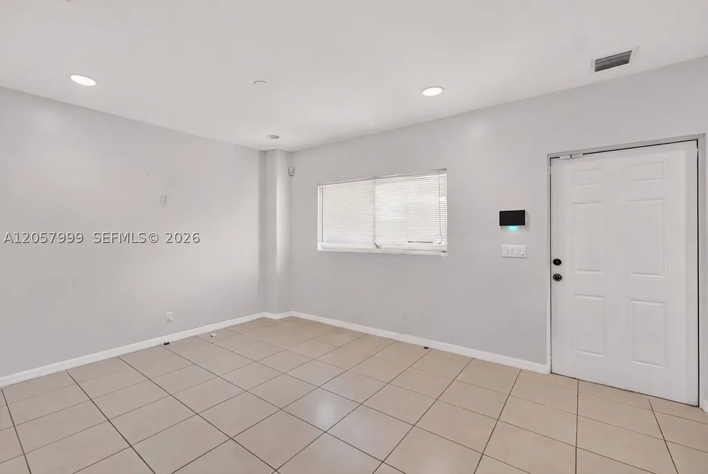 630 NW 10th Terrace Fort Lauderdale FL 33311
