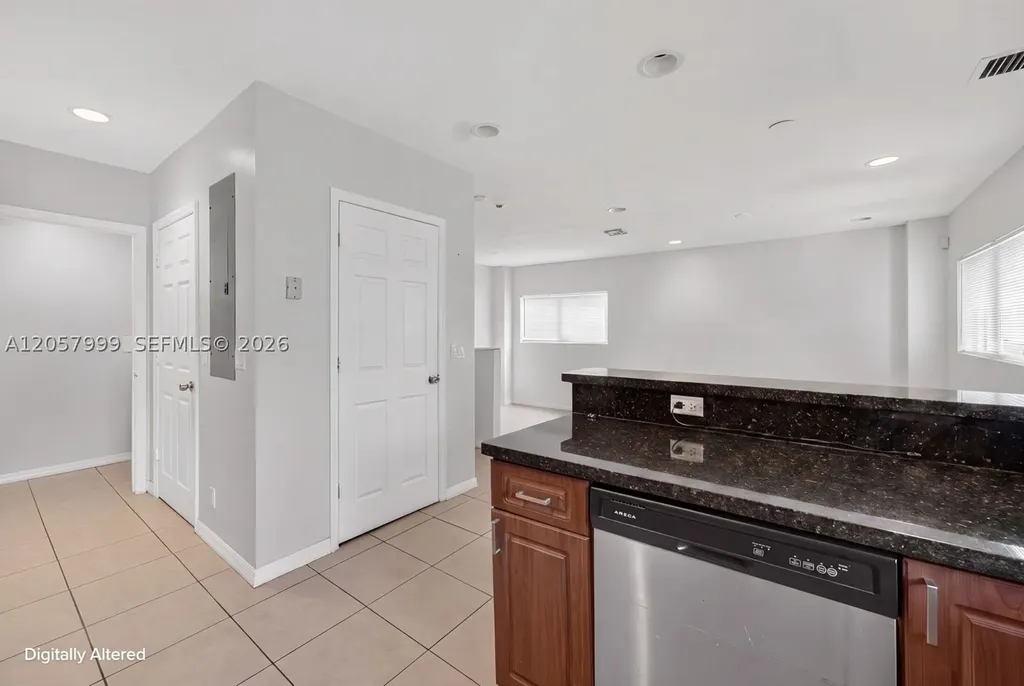630 NW 10th Terrace Fort Lauderdale FL 33311