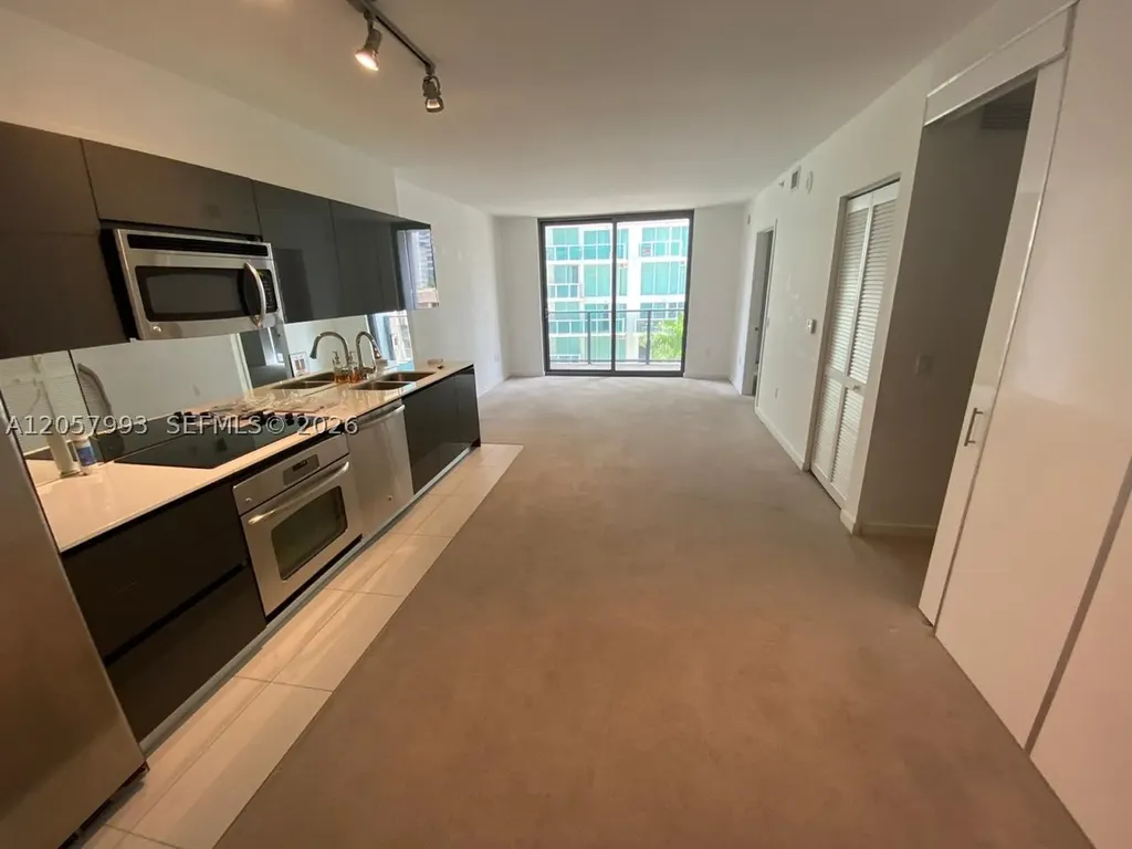 31 SE 6 Street Miami FL 33131
