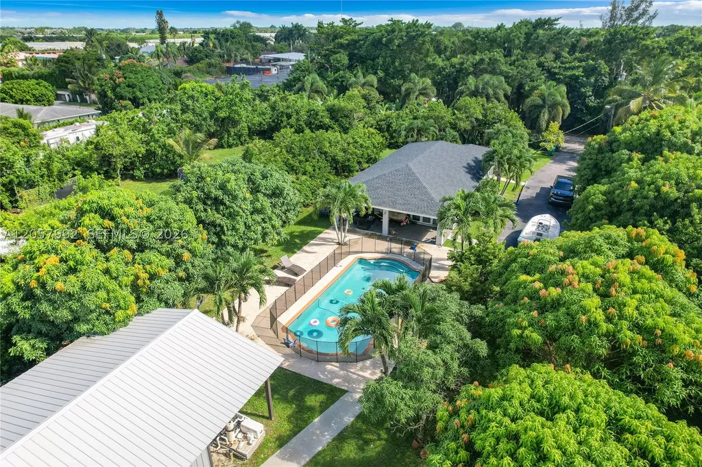 18391 SW 204th Street Miami FL 33187