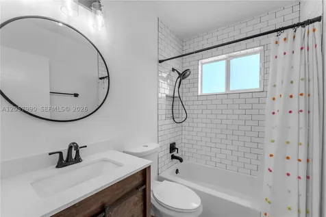 2031 SW 66th Avenue West Miami FL 33155