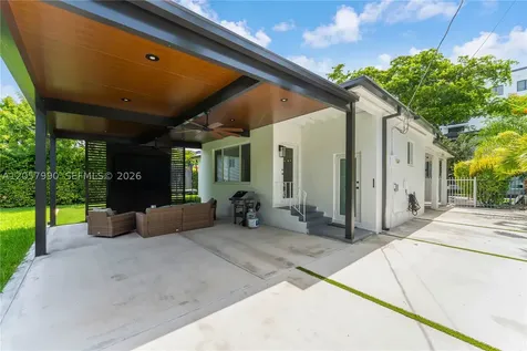 2031 SW 66th Avenue West Miami FL 33155