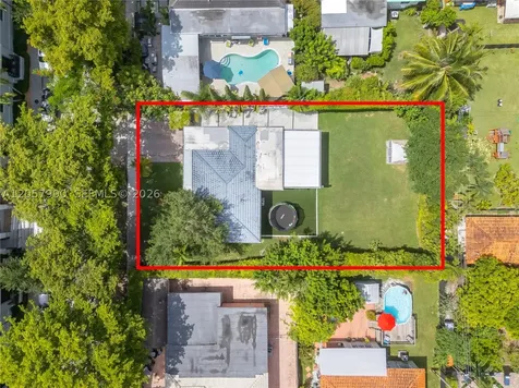 2031 SW 66th Avenue West Miami FL 33155
