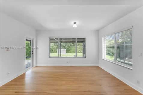 2031 SW 66th Avenue West Miami FL 33155