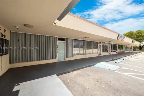 1128-1132 N University Drive Pembroke Pines FL 33024