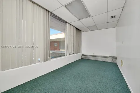 1128-1132 N University Drive Pembroke Pines FL 33024
