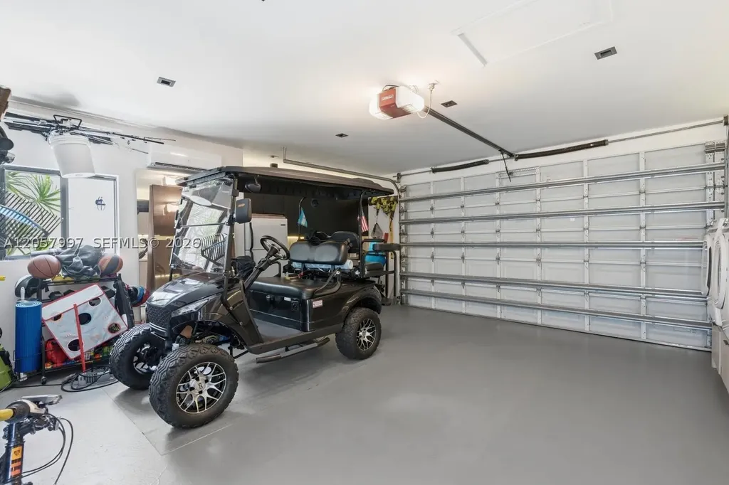 1204 S Northlake Drive Hollywood FL 33019