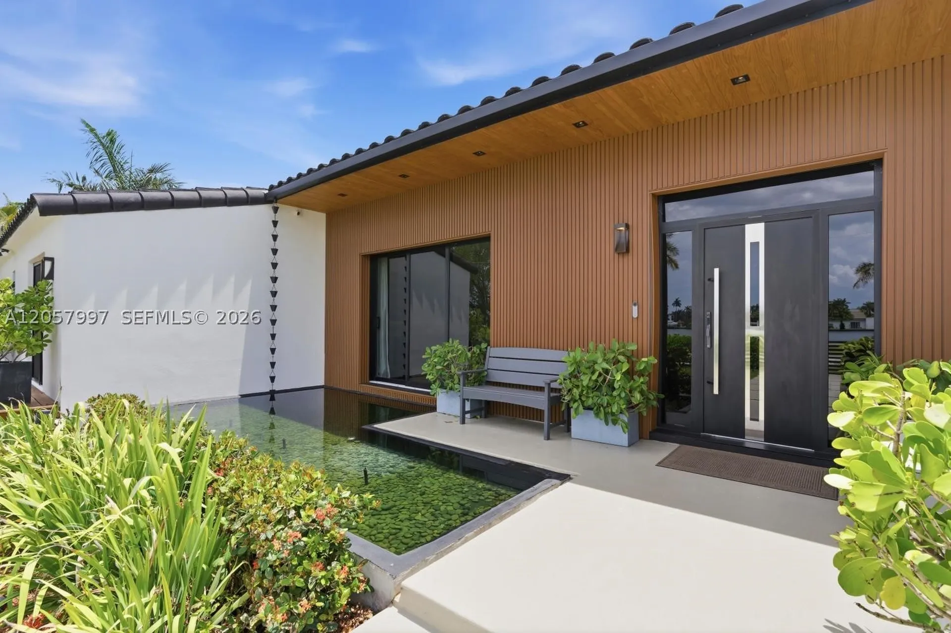 1204 S Northlake Drive Hollywood FL 33019