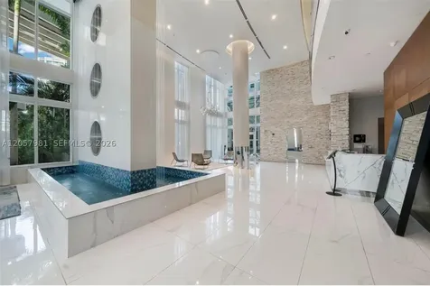 41 SE 5th Street Miami FL 33131