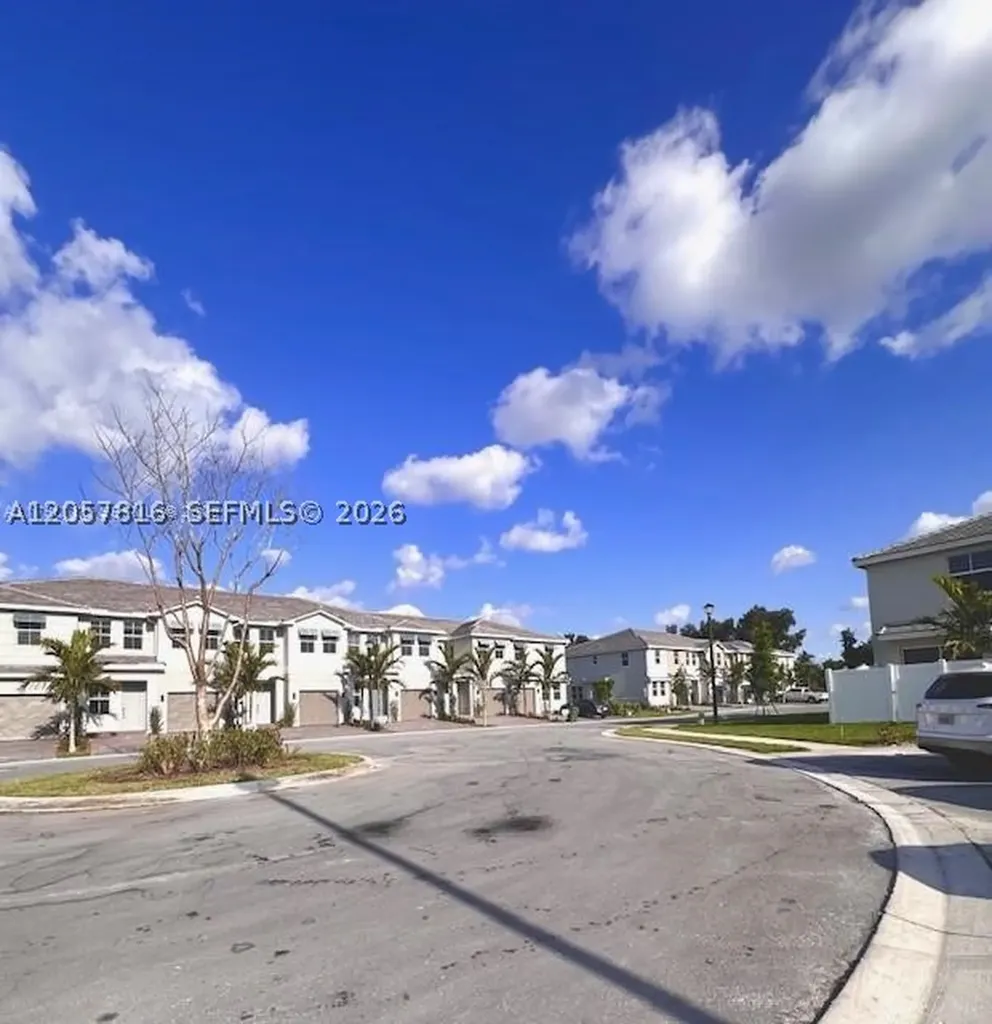 259 SW 169th Lane Pembroke Pines FL 33027