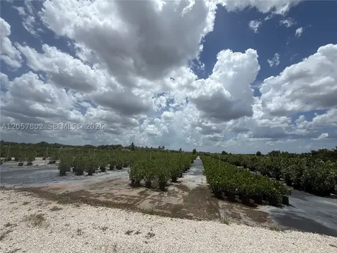 14000 SW 184th Avenue Miami FL 33196