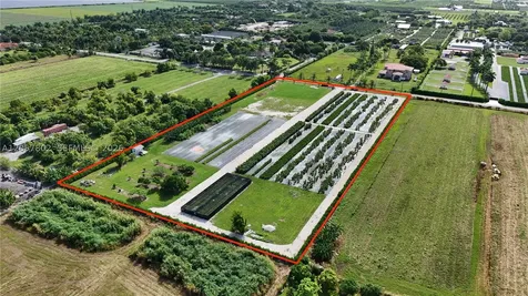 14000 SW 184th Avenue Miami FL 33196