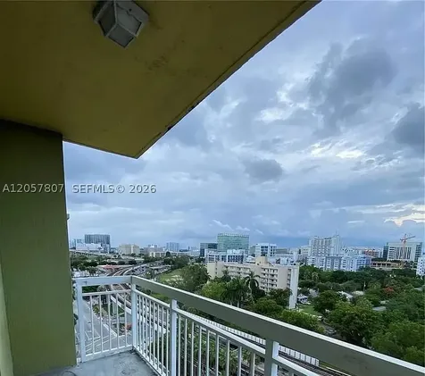 816 NW 11th Street Miami FL 33136