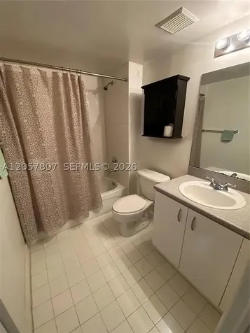 816 NW 11th Street Miami FL 33136