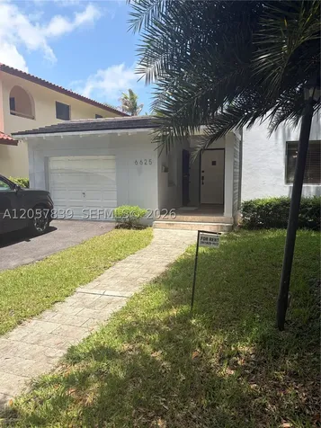 6625 Nervia Street Coral Gables FL 33146