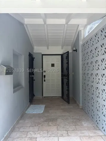 6625 Nervia Street Coral Gables FL 33146