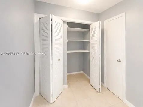 2400 NW 16th St Road Miami FL 33125