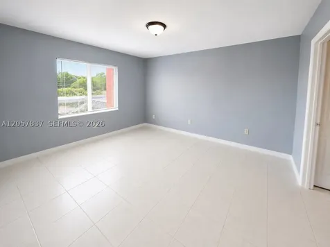 2400 NW 16th St Road Miami FL 33125