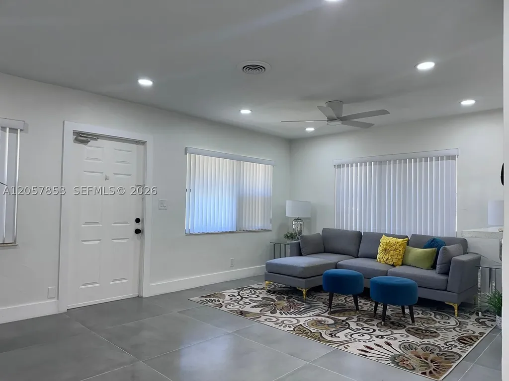 1628 NW 8th Avenue Fort Lauderdale FL 33311