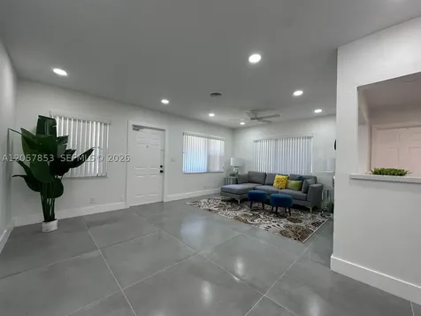 1628 NW 8th Avenue Fort Lauderdale FL 33311
