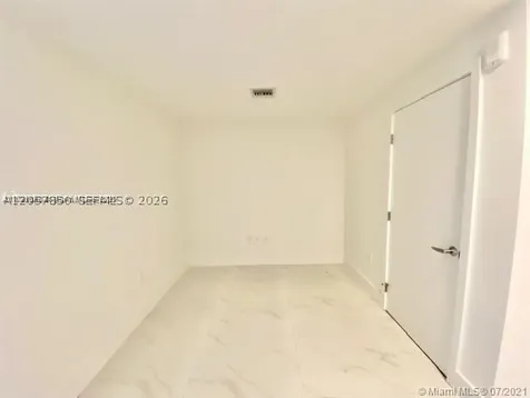 16385 Biscayne Boulevard North Miami Beach FL 33160