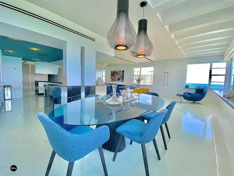 5255 Collins Avenue Miami Beach FL 33140