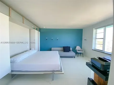 5255 Collins Avenue Miami Beach FL 33140