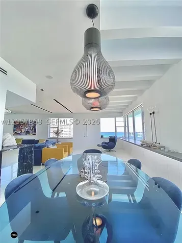 5255 Collins Avenue Miami Beach FL 33140