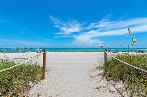 5255 Collins Avenue Miami Beach FL 33140