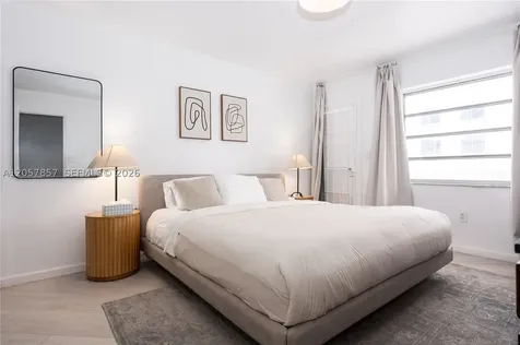 525 Meridian Avenue Miami Beach FL 33139