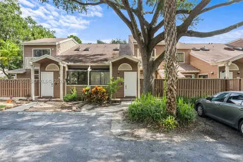 7144 Sportsmans Drive North Lauderdale FL 33068