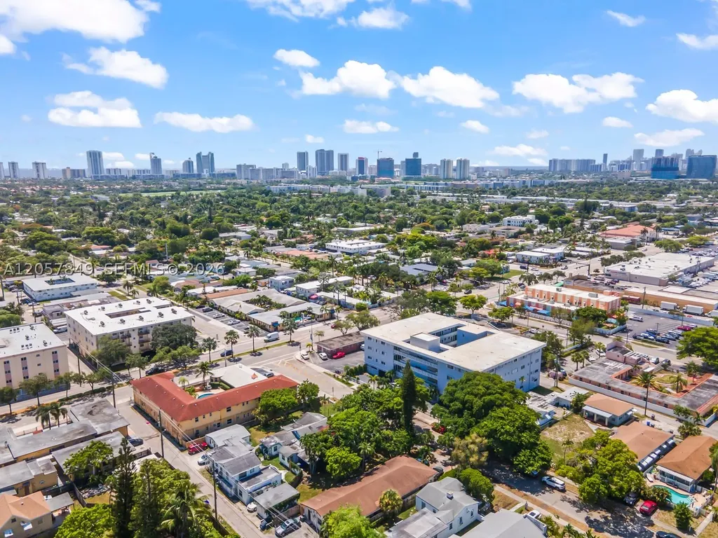 1818 Rodman Street Hollywood FL 33020