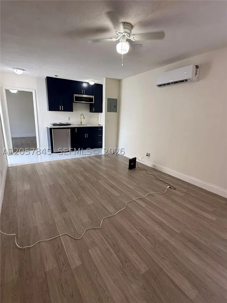 1816 NW 25th Terrace Fort Lauderdale FL 33311