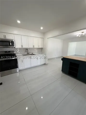 1816 NW 25th Terrace Fort Lauderdale FL 33311