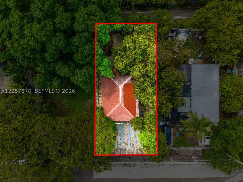 270-272 NW 35th Street Miami FL 33127