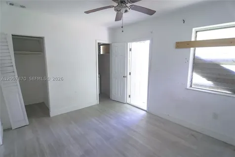 270-272 NW 35th Street Miami FL 33127