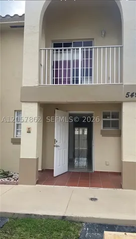 549 W 68th Street Hialeah FL 33014