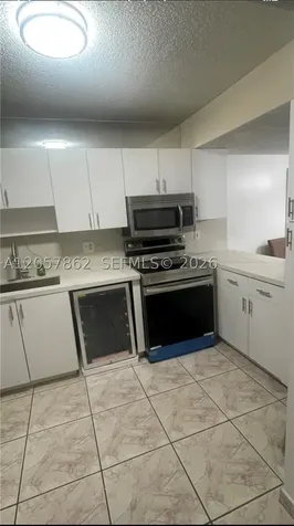 549 W 68th Street Hialeah FL 33014