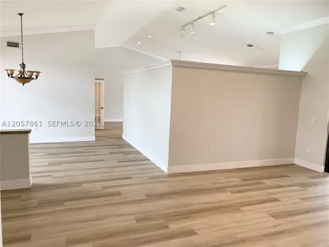 19331 NW 8th Street Pembroke Pines FL 33029