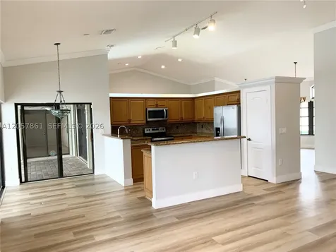 19331 NW 8th Street Pembroke Pines FL 33029