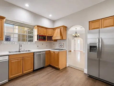 4445 N Michigan Avenue Miami Beach FL 33140