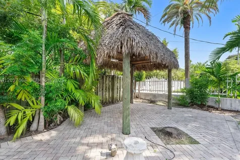 4445 N Michigan Avenue Miami Beach FL 33140