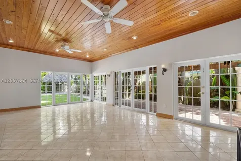 4445 N Michigan Avenue Miami Beach FL 33140