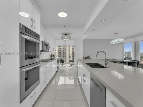 19707 Turnberry Way Aventura FL 33180