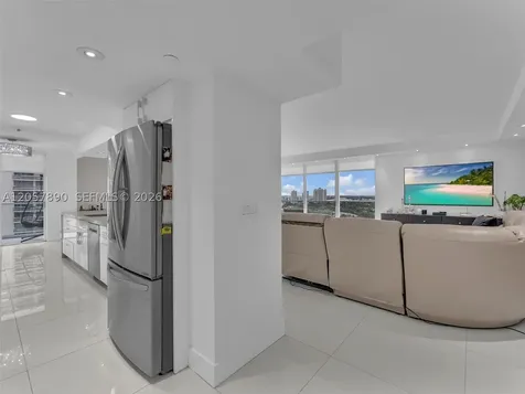 19707 Turnberry Way Aventura FL 33180