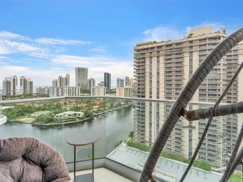 19707 Turnberry Way Aventura FL 33180
